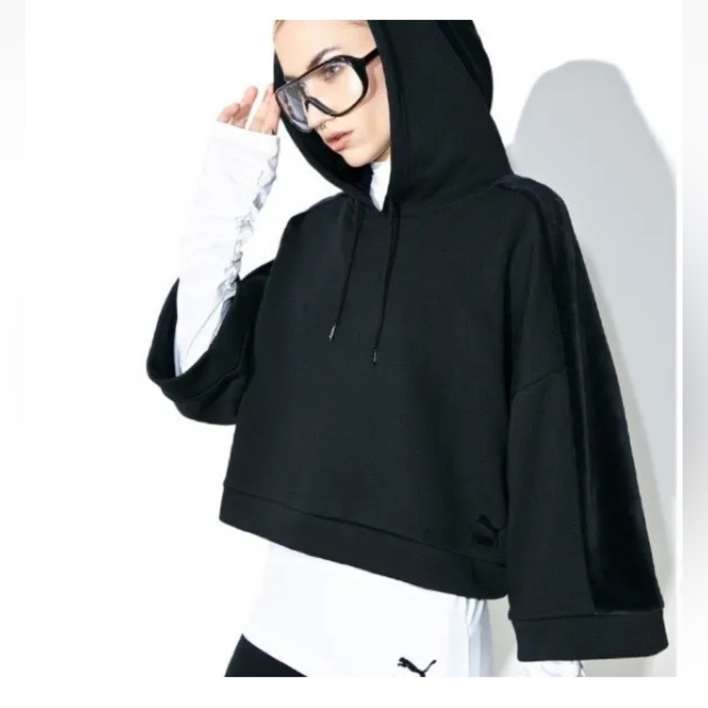 Puma extreme cropped hoodie in Puma black. NWT. Retail 70